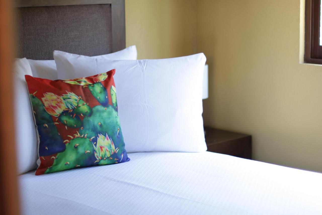 Casa Flores Hotel & Spa アトリスコ エクステリア 写真