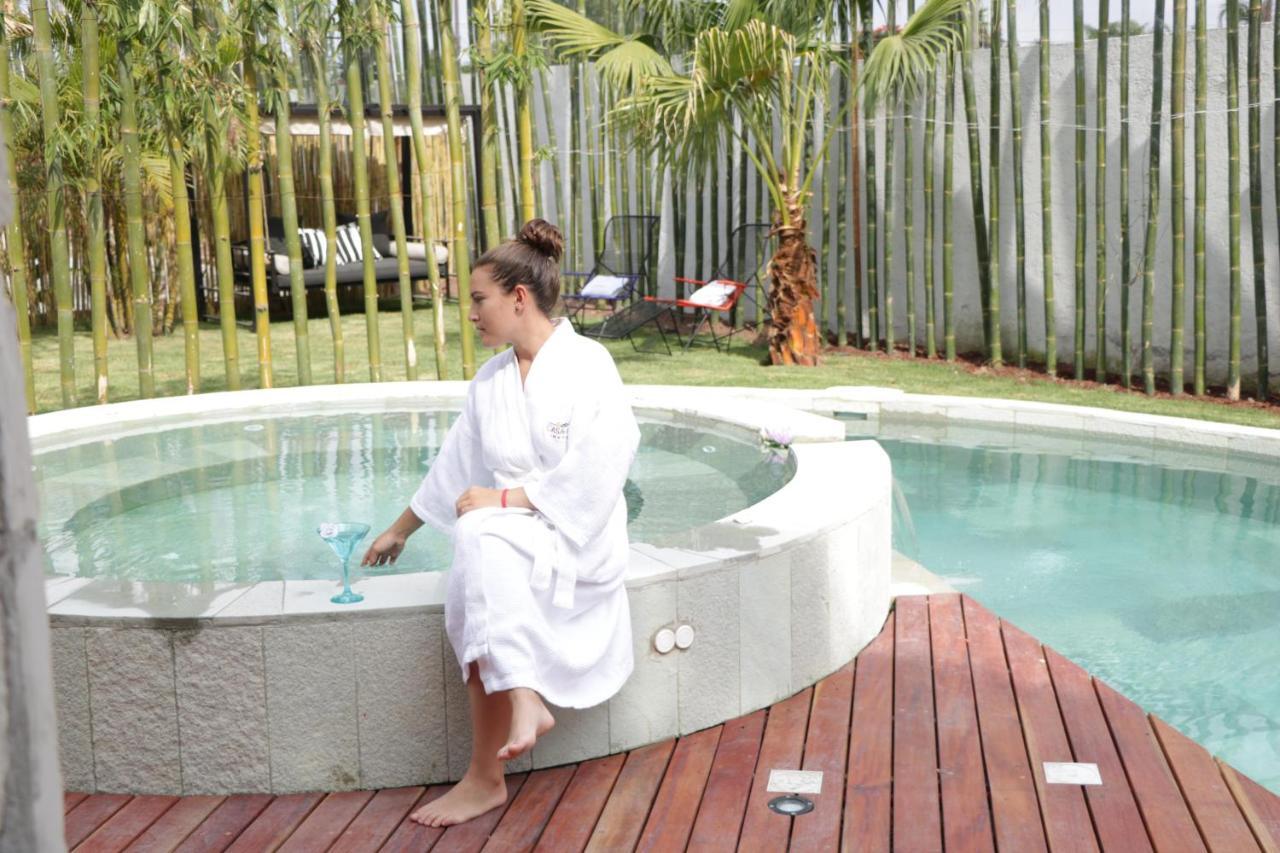 Casa Flores Hotel & Spa アトリスコ エクステリア 写真