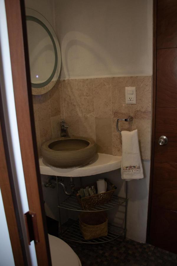 Casa Flores Hotel & Spa アトリスコ エクステリア 写真